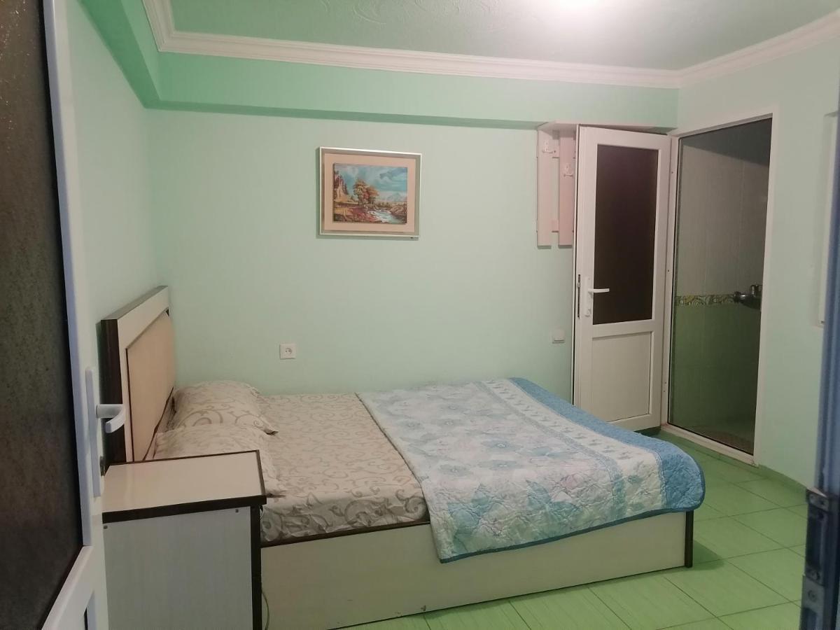 Hotel Xachen P'arak'ar Екстер'єр фото